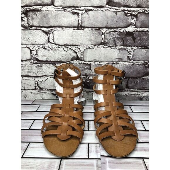 B You Brown Leather Gladiator Back Zipper Flat Sandals Women’s Sz 39EU/8.5M US - Picture 3 of 16